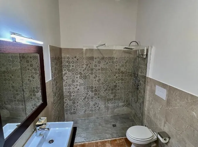 Vicolo Del Vento Stanza Scirocco 3* Палермо