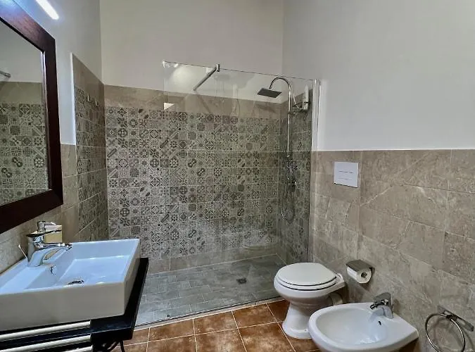 Vicolo Del Vento Stanza Scirocco بيت ضيافة باليرمو